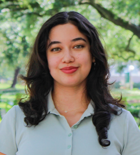 Diana Lobo Headshot 
